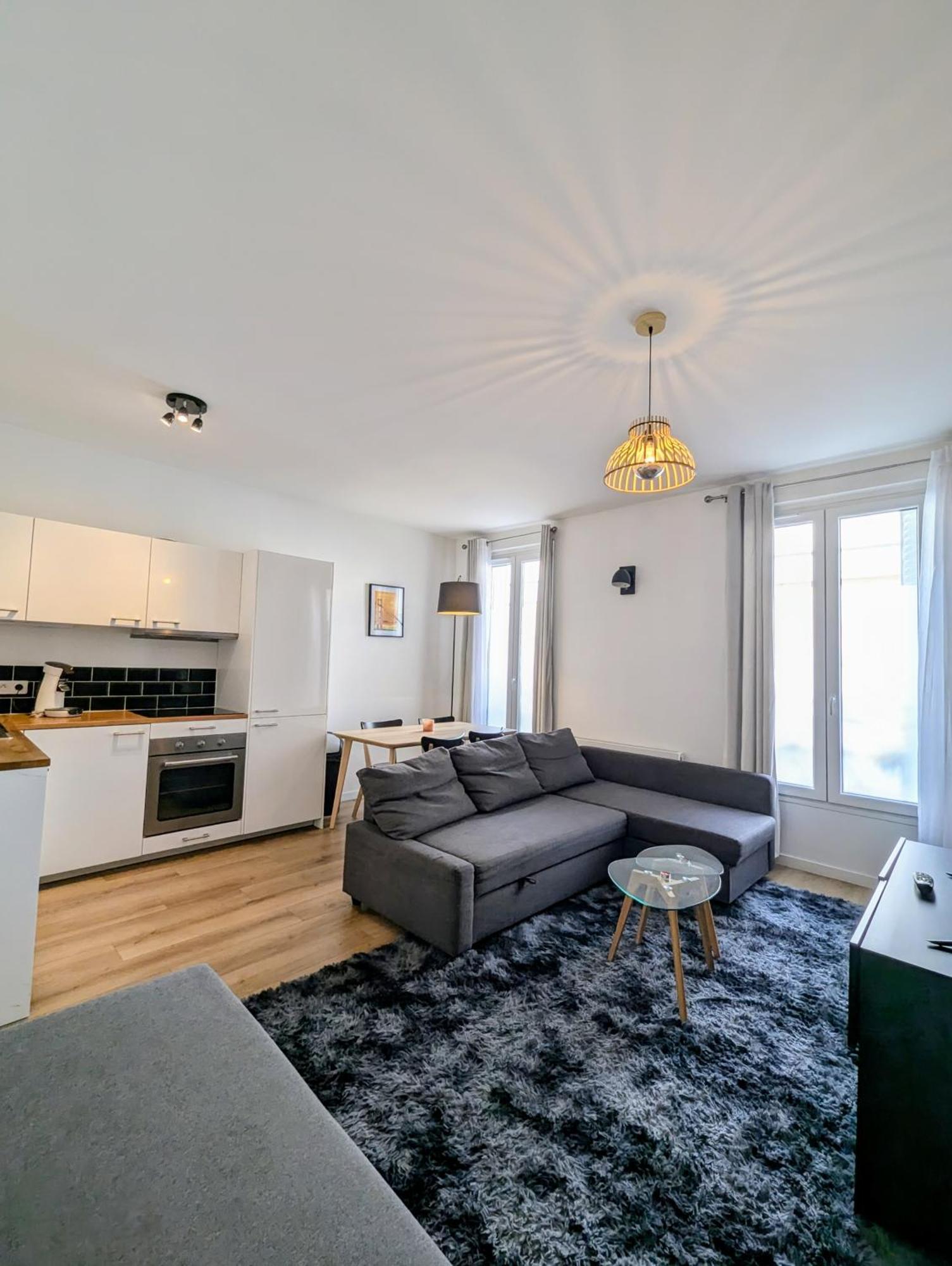 *Appartement Moderne/2 Minutes Du Metro* 圣旺 外观 照片